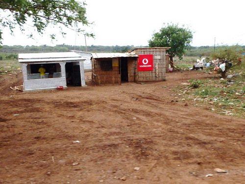 A very typical roadsidee vendor (food and drink).